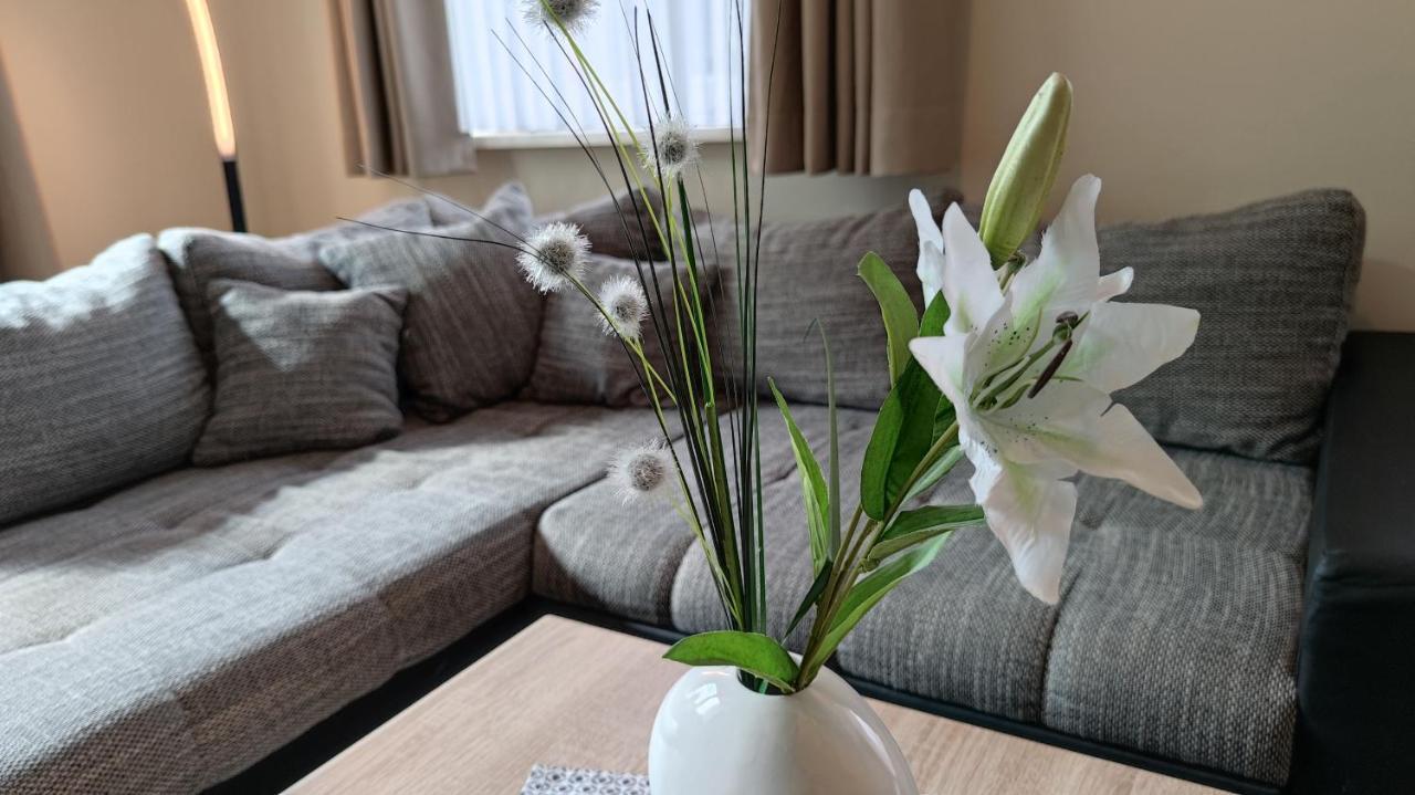 Apartments Zur Alten Post Inkl Meinecardplus فيلنغن المظهر الخارجي الصورة