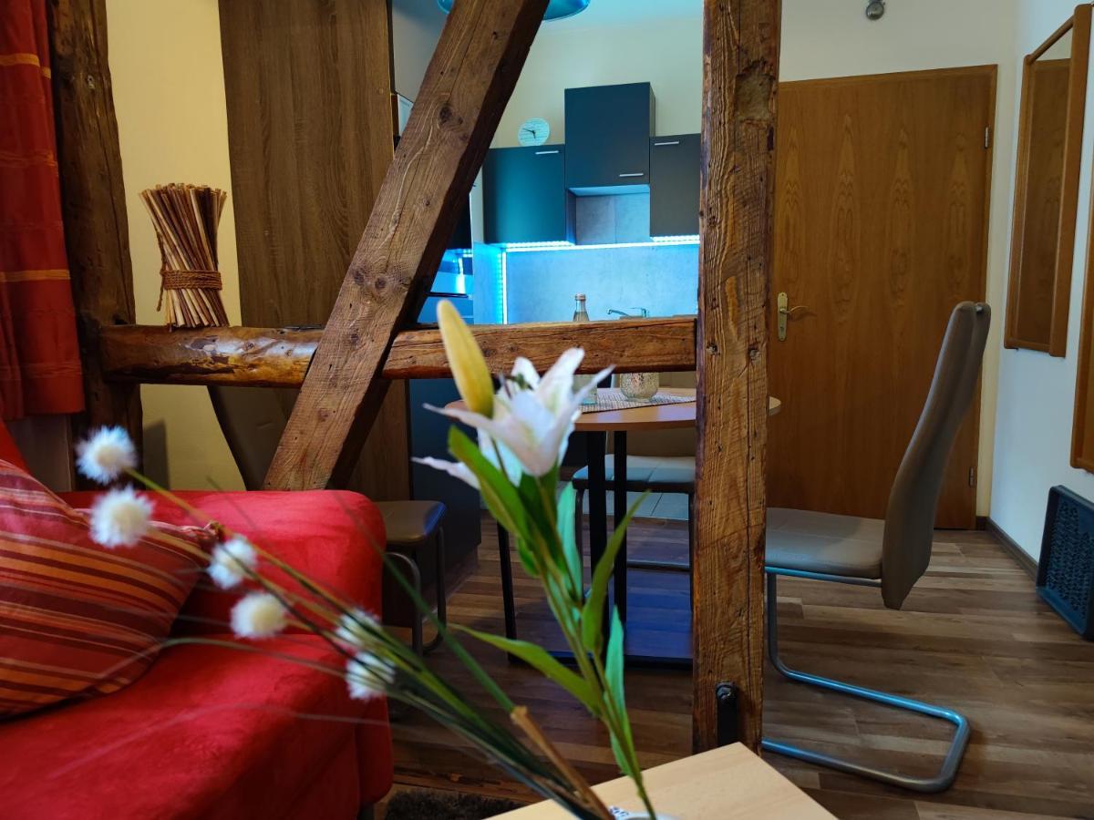Apartments Zur Alten Post Inkl Meinecardplus فيلنغن المظهر الخارجي الصورة