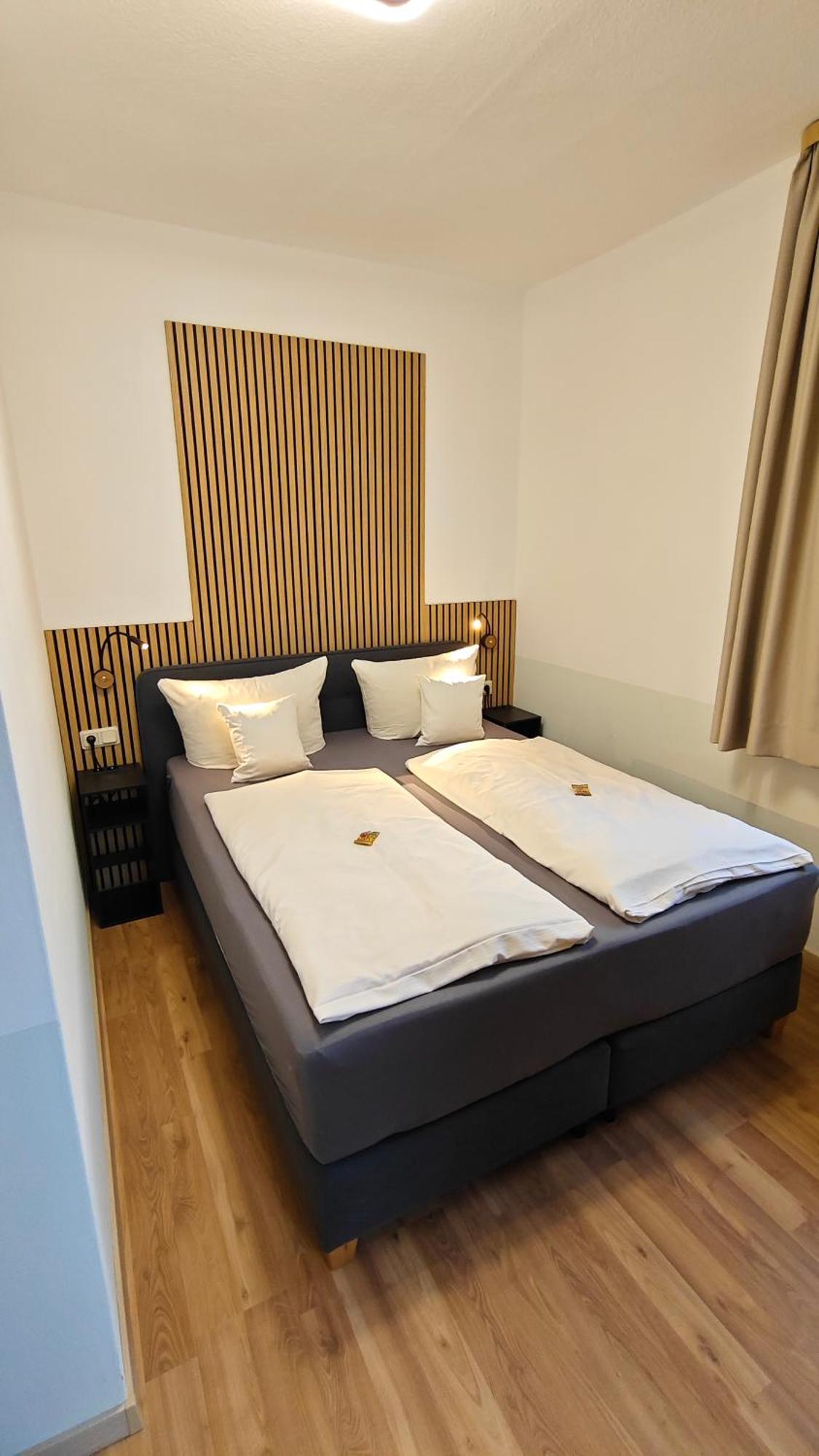 Apartments Zur Alten Post Inkl Meinecardplus فيلنغن المظهر الخارجي الصورة