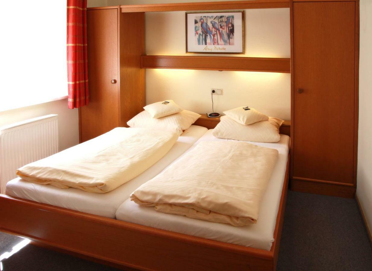 Apartments Zur Alten Post Inkl Meinecardplus فيلنغن المظهر الخارجي الصورة