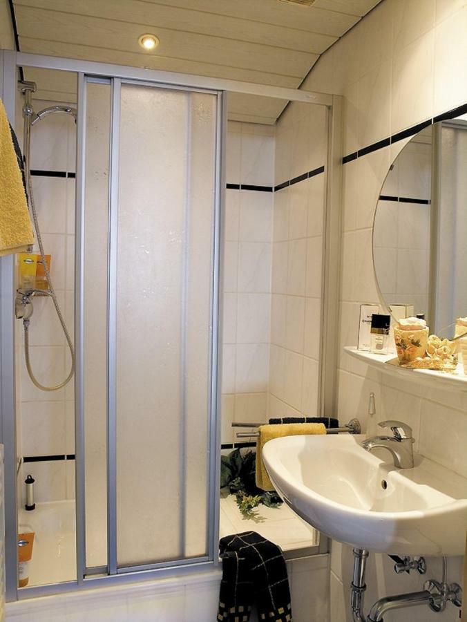 Apartments Zur Alten Post Inkl Meinecardplus فيلنغن المظهر الخارجي الصورة